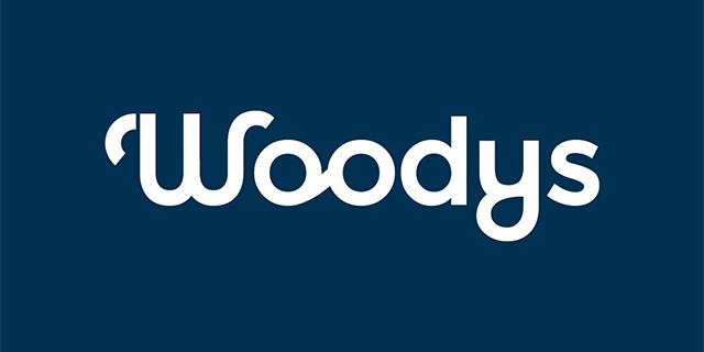 Logo de la marque de lunettes Woodys chez Q de Bouteilles, opticien à Aurec-sur-Loire.